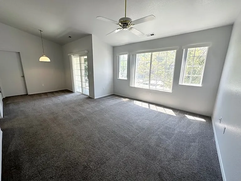 10700 W Halstead Ln #202 — Photo 23