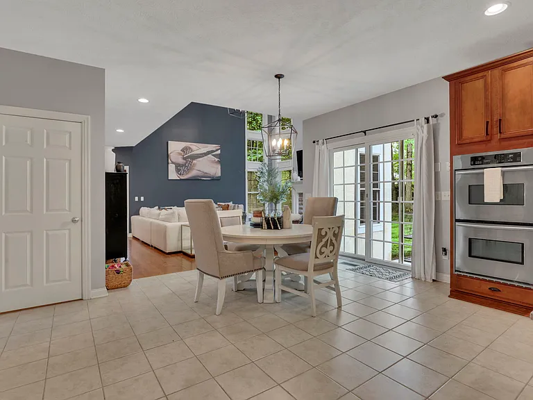 7097 Pleasant Colony Cir — Photo 23