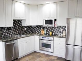 7013 Redbud Dr, Manhattan, KS 66503