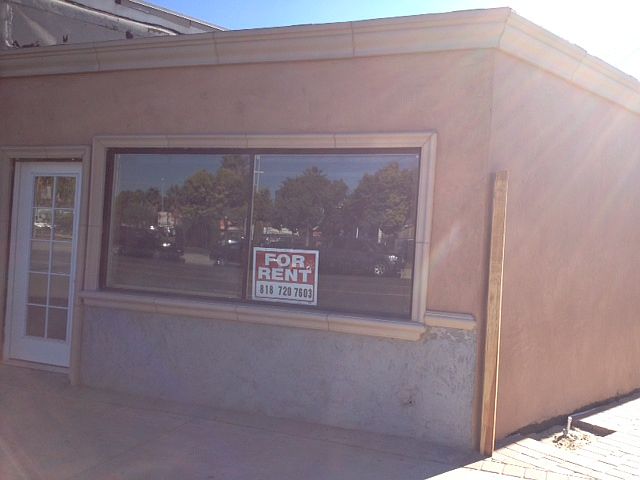 1st image of 1808 W Olive Ave