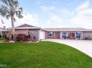 6944 Augusta Blvd, Seminole, FL 33777