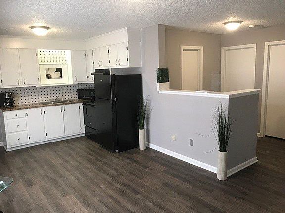 2nd image of 3324 Frontgate Dr #9