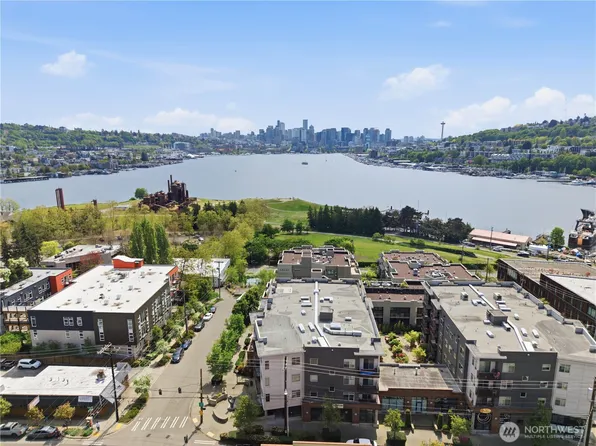3333 Wallingford Avenue N #203, Seattle, WA 98103