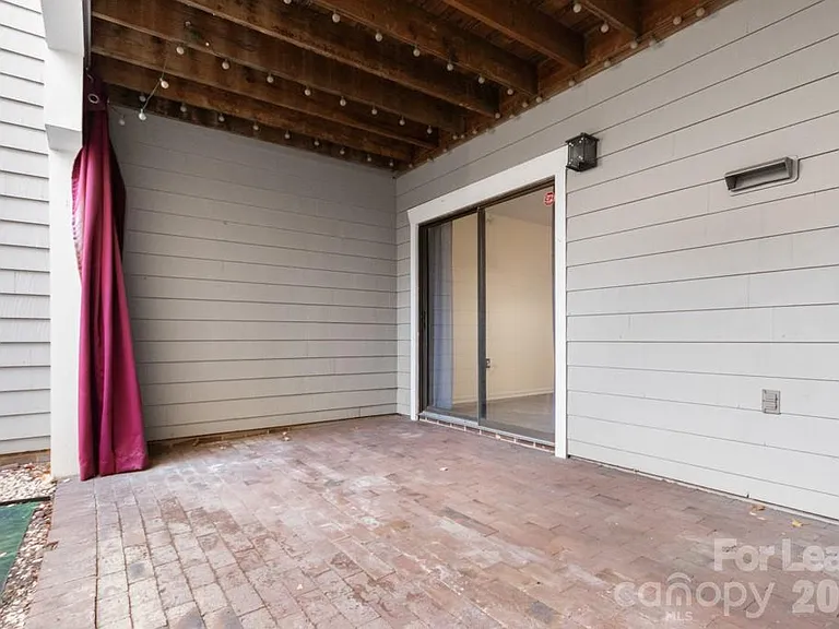 212 W 10th St #4 — Photo 13