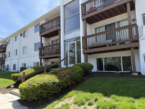 5605 Coach Dr E APT H, Dayton, OH 45440