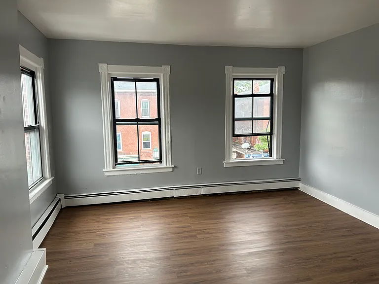 637 Park St #2S — Photo 10