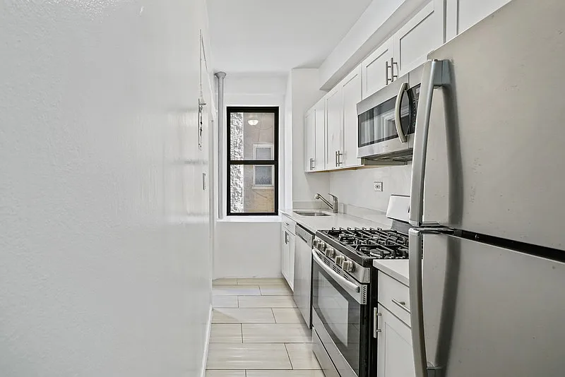 173 West 78th Street — Photo 3