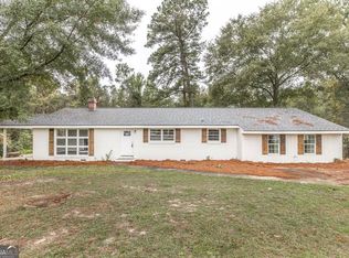 813 N Houston Lake Blvd, Centerville, GA 31028