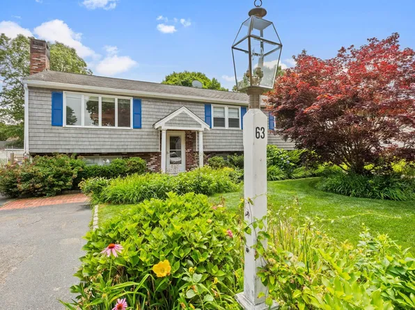 63 Ellsworth Dr, East Falmouth, MA 02536