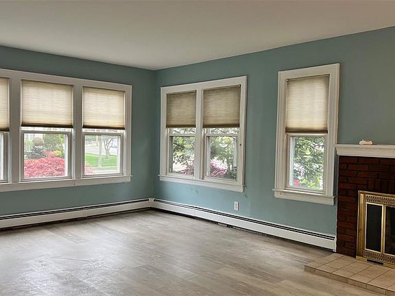 5th image of 425 Marcellus Road