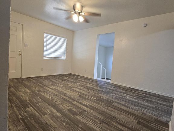 4th image of 5032 S 35TH Drive