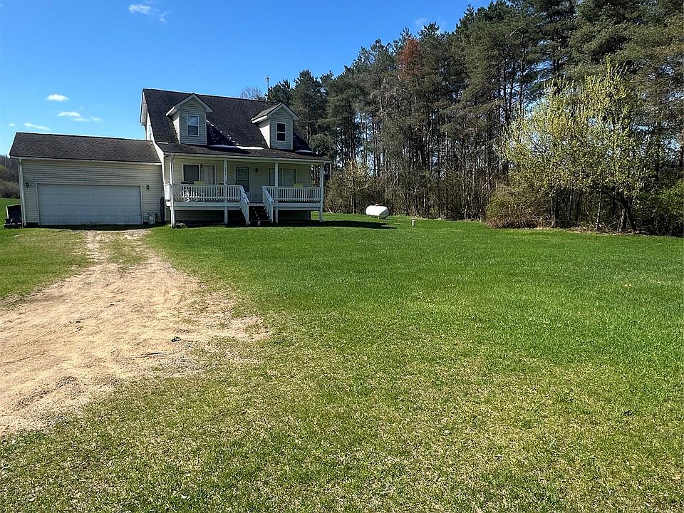 1st image of 3419 Burnside Rd