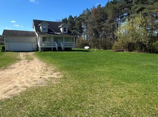 3419 Burnside Rd, Otter Lake, MI 48464