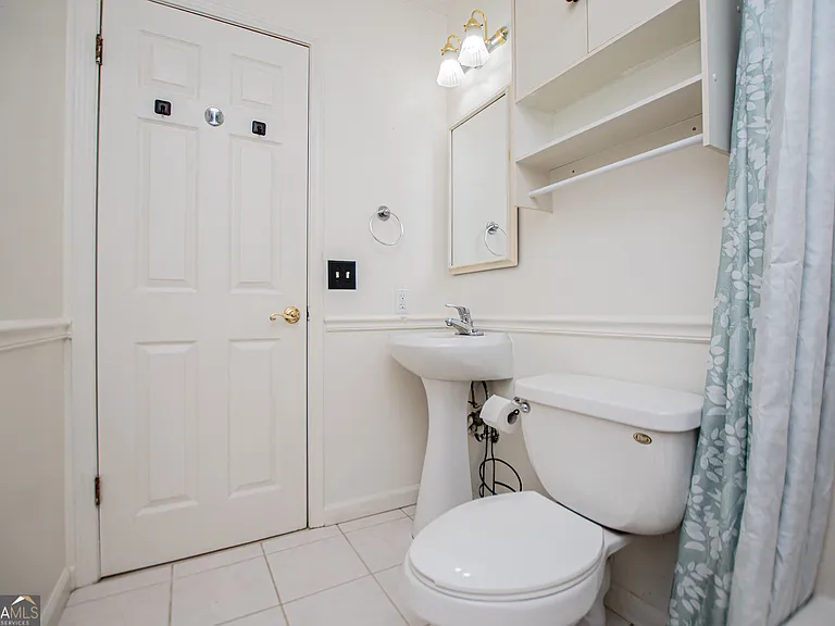 1499 Stonington Ct — Photo 34