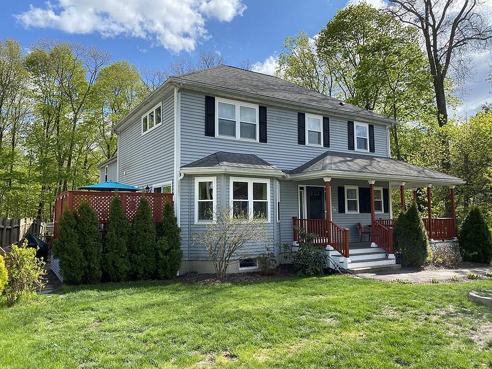 1st image of 143 Lincoln St #1