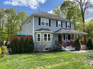 143 Lincoln St #1, Stoughton, MA 02072