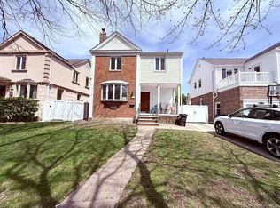 6423 181 St, Fresh Meadows, NY 11365