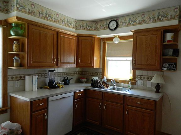 4th image of 3135 Jefferson Ave SE