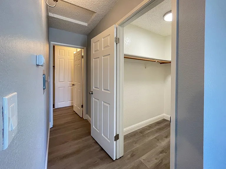 Wright Place Apartments — Photo 12