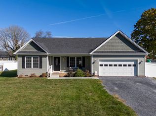 802 5th St, Grottoes, VA 24441