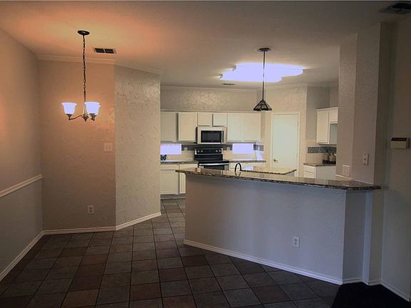 3rd image of 1652 Big Bend Dr