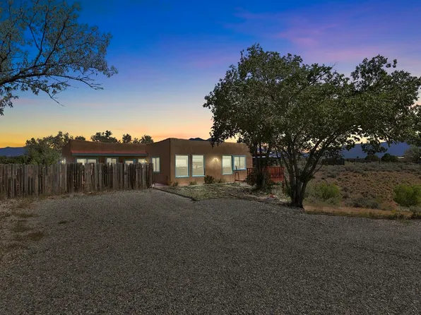 187 Blueberry Hill Rd, Taos, NM 87529