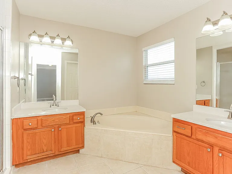 2222 Thomas Lynch Ct — Photo 12