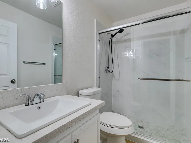1800 Edmond St #124 — Photo 61