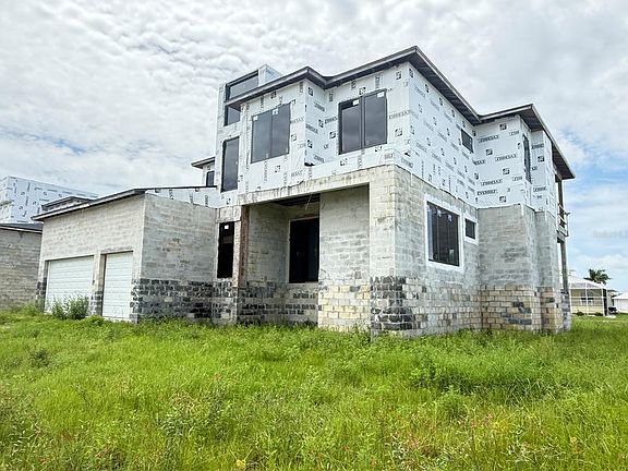 2nd image of 234 Bangsberg Rd SE