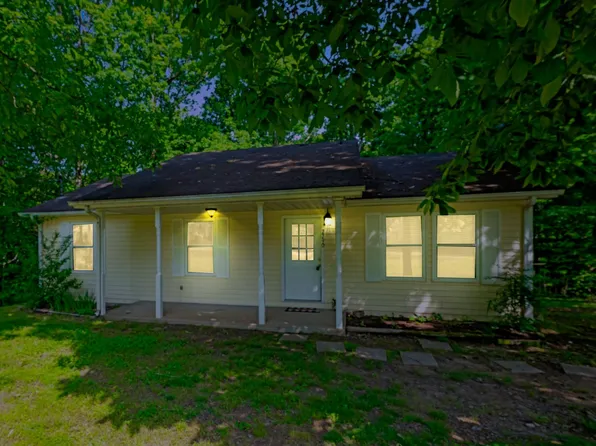 2290 Petway Rd, Ashland City, TN 37015