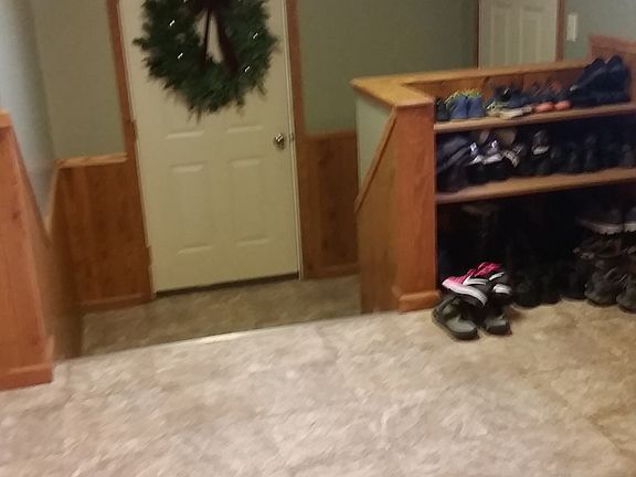 Entry way