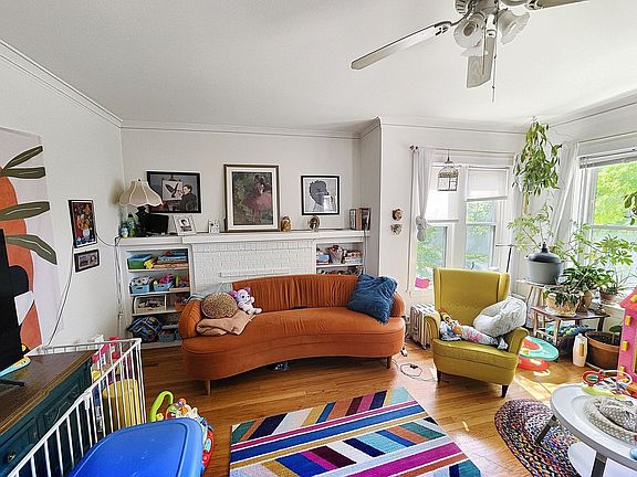 4th image of 1722-24 W Carmen Ave #1722C-2E