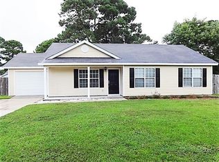 50 Pelican Cir, Beaufort, SC 29906