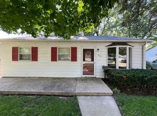 926 14th St, Rochelle, IL 61068