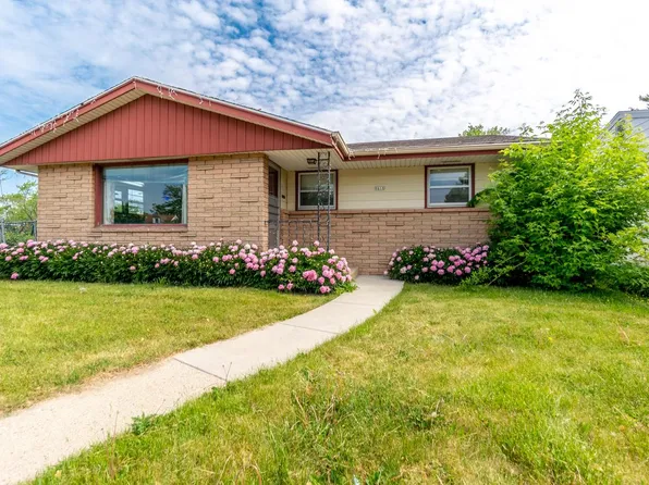 9616 West Lisbon AVENUE, Milwaukee, WI 53222