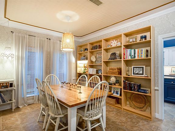 4th image of 17706 Terrawren Ln