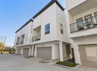 6742 Peerless St #B, Houston, TX 77021