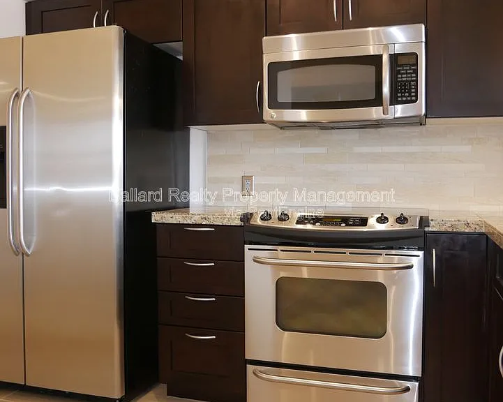 5450 Leary Ave NW #542 — Photo 9