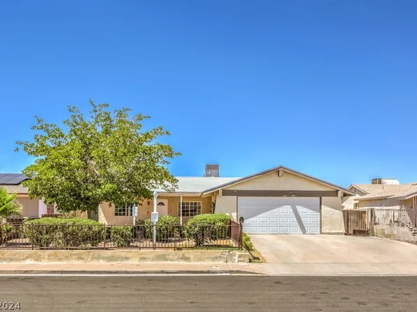 111 Glen Oak Dr, Henderson, NV 89002