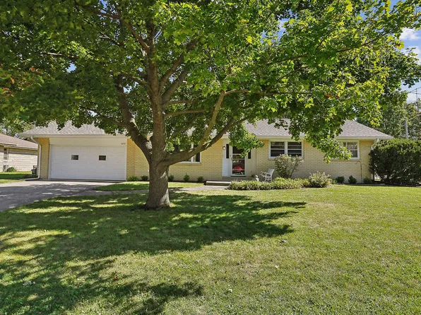 410 Bevan Dr W, Joliet, IL 60435