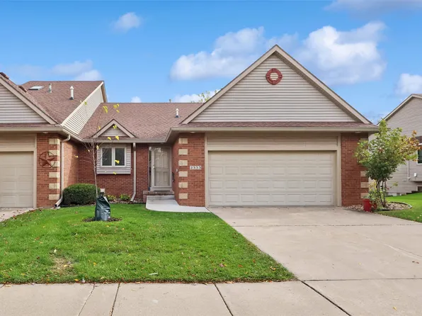 2333 NW 150th St, Clive, IA 50325