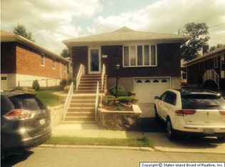 58 Alpine Ct, Staten Island, NY 10310