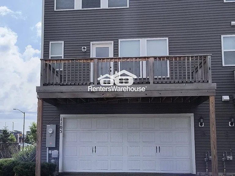 1105 Farrier Rd — Photo 41