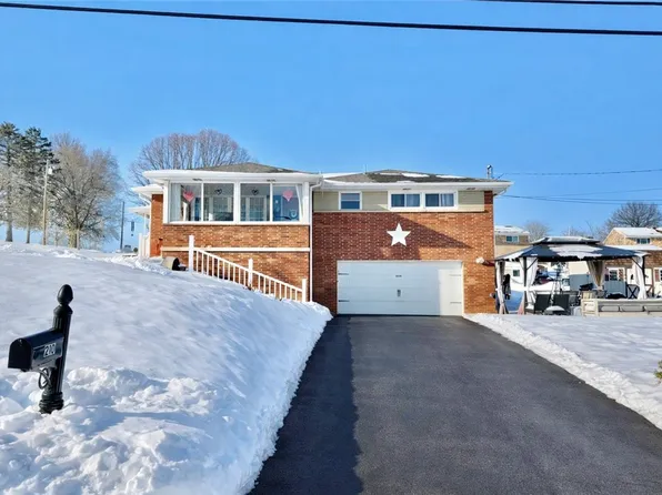 210 Highland Dr, Elizabeth, PA 15037