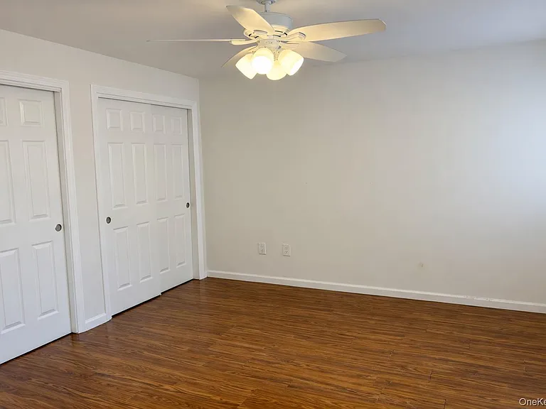 338 E Fulton St — Photo 5