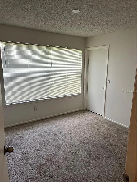 3 bed, 2.0 bath, 1100 sqft, $1,650 — Photo 4
