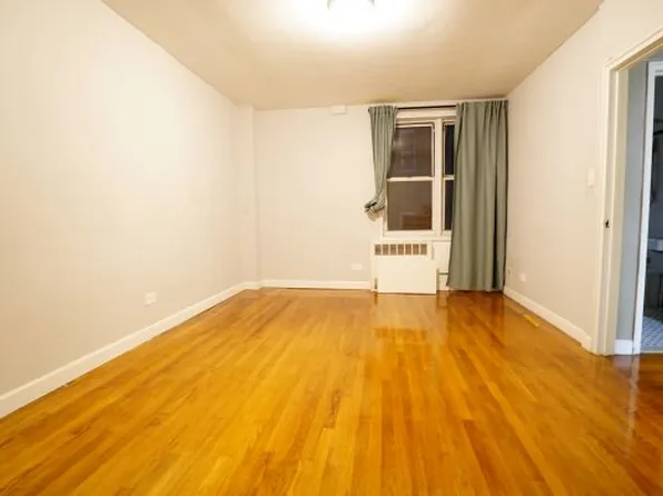 63-45 Saunders Street image 13 of 21