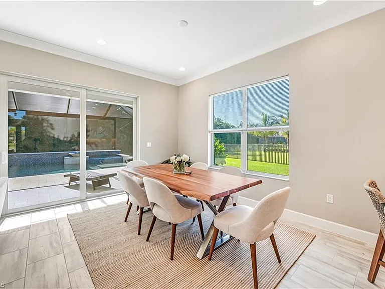 11453 Jacaranda Dr — Photo 13