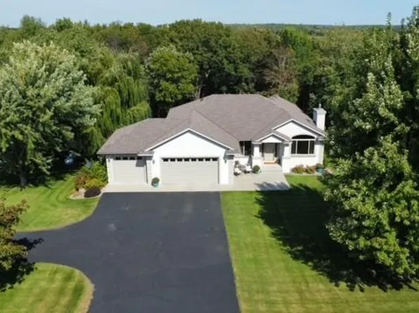 10535 Raven Loop NE, Foley, MN 56329