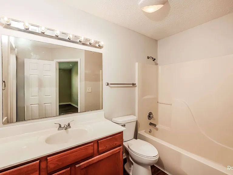 10452 Day Star Dr — Photo 14